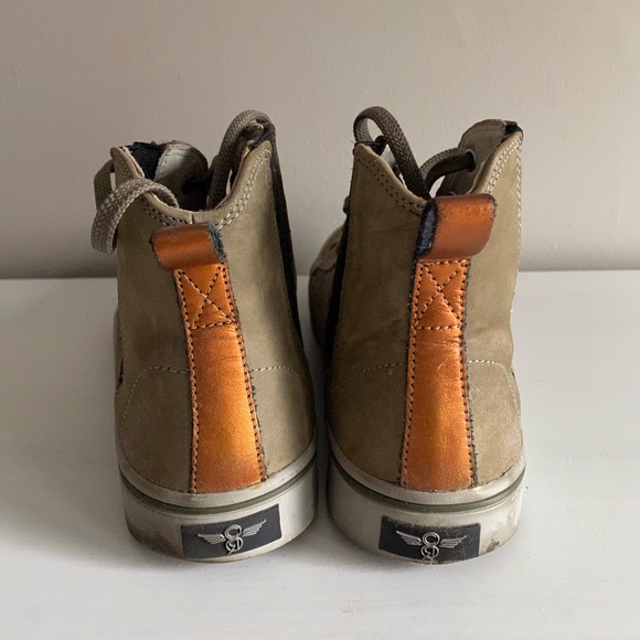 2 for $50 Hi-Top military green sneakers - Picture 3 of 5